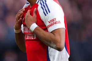  Arsenal igiye kubakira u Rwanda ibibuga bitatu 