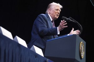 Trump yatangaje ko Iran imuhiga bukware