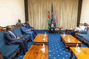 Abakuru b'ibihu bya EAC banzuye guhuza Imbaraga mu bikorwa byo gushakira umutekano DRC 