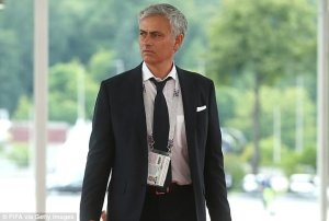 Igihugu gikomeye mu mupira kirashaka guha akazi Jose Mourinho