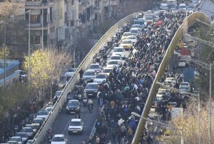 Iran: Abantu 65 bapfiriye mu myigaragambyo, abarenga 2300 barafungwa