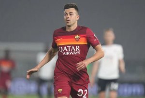 Umukinnyi wa AS Roma akurikiranyweho gukubita umujura washakaga kumwibira imodoka akamugira intere