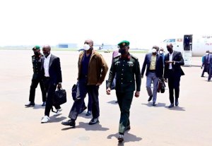 Umuhungu wa Perezida Museveni yongeye gusura u Rwanda