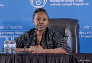 Guverinoma y'u Rwanda yiyemeje kudakomeza gusubiza ibihuha byibasira ubuyobozi bw'igihugu