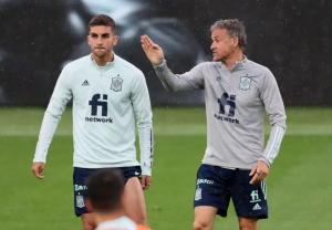 Luis Enrique yahaye gasopo ikomeye Ferran Torres utereta umukobwa we