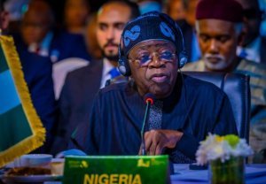 Nigeria: Imyigaragambyo iri gututumba yateje impagarara mu bayobozi bakuru