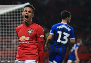 Mason Greenwood uherutse gusambanira muri Hoteli yarimo ikipe y'Ubwongereza yagaragaye mu yandi makosa akomeye