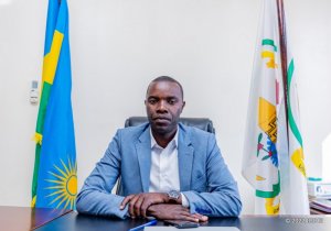 Meya wa Nyamagabe ntiyatunguwe no kuba Akarere ayobora gakennye kurusha utundi