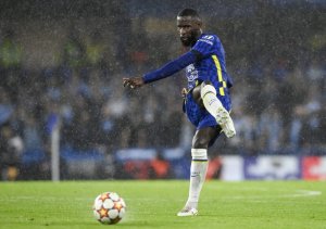 Real Madrid igiye gusinyisha myugariro ukomeye wa Chelsea