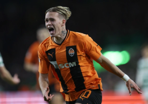 Umukinnyi Arsenal yifuza yemeje ko byanze bikunze agomba kuyikinira