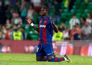 Umunya Ghana wakinnye muri LA LIGA yaguye mu kibuga arapfa