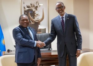 Perezida Kagame yakiriye Perezida wa Guinea n'uwa Mozambique ku munsi umwe