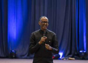 Perezida Kagame yaburiye abafasha Interahamwe, anasubiza abashinja u Rwanda kwiba amabuye y'agaciro ya RDC
