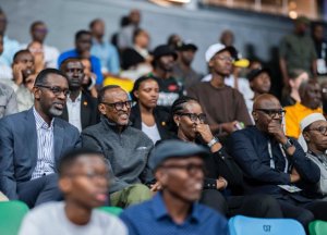 Basketball: Imbere ya Perezida Kagame ikipe y'igihugu y'Abagore yabonye itike ya 1/2 
