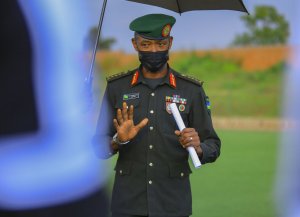 "Dutegereje Berkane ko itubwira aho tuzakinira maze Abakinnyi bacu bagakomeza kwerekana icyo bashoboye"-Lt Gen Mubarakh Muganga