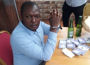 Kigali:Umukozi w'urukiko rw'Ubujurire yaguwe gitumo ari kwakira ruswa y'arenga miliyoni FRW