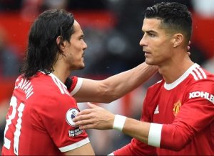 Edinson Cavani yasabwe gukora ikintu gikomeye kubera Cristiano Ronaldo