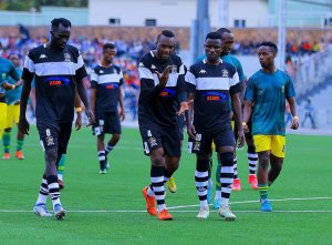 APR FC yasabye ikintu gikomeye abafana bayo barakaye bakayikomera
