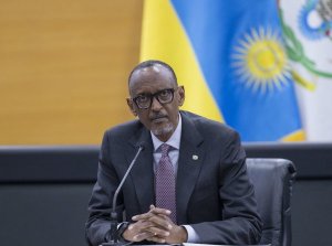 "Twe tuzakomeza gukora ibikenewe kugira ngo abanyarwanda bahore batekanye"-Perezida Kagame 