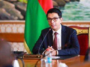 Umu- Dj wabaye Perezida! Byinshi kuri Andry Rajoelina wavanywe ku butegetsi muri Madagascar