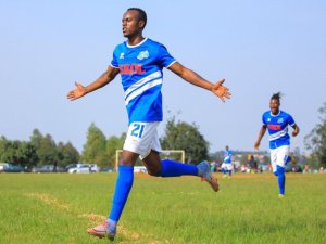 Niyonzima Olivier Sefu yagaragaye mu myitozo ya Rayon Sports