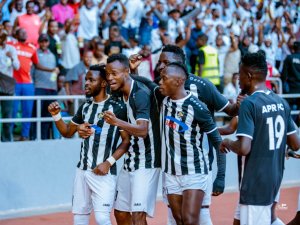 APR FC yatashye neza Stade Amahoro itsinda Police FC 