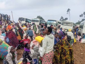 Abanyarwanda basaga 1 200 bavuye muri RDC basubiye mu buzima busanzwe