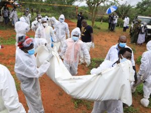 Kenya: Hakomeje kuboneka imirambo bikekwa ko ari iy'abiyicicishe inzara bigana Yesu