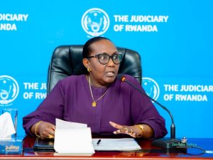 Urukiko rw'Ikirenga rwakebuye abanyamakuru baca imanza mu nkuru