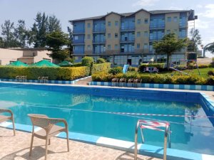 Umurambo w'umugabo wasanzwe muri piscine ya hoteli