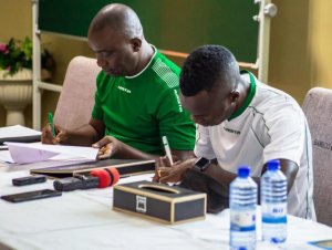 "Aho Kiyovu Sports iri biragoye kugira ngo mujyane ku isoko"-Juvenal nyuma yo kugura Okwi