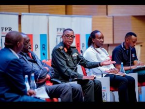 Gen Kabarebe yavuze icyatumye bamwe mu basirikare bitabiriye kwimika ‘Umutware w'Abakono bafungwa