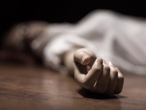 Kuki umuntu ashobora kuryama ari muzima bugacya yapfuye? Sobanukirwa