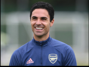 Umutoza Arteta yagiriye inama ikomeye abayobozi b'ikipe ya Arsenal
