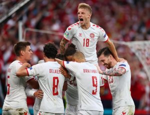 Euro 2020:Denmark yakoze ibitangaza igera muri 1/16 cy'irangiza mu gihe Ababiligi bakomeje umuvuduko