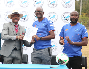 Haringingo wahesheje igikombe Rayon Sports yabonye ikipe nshya muri Kenya