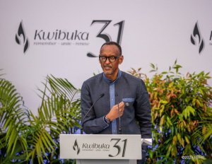 Bibaye ari byo tuba twarakize nkamwe - Perezida Kagame ku bashinja u Rwanda kwiba amabuye muri RDC