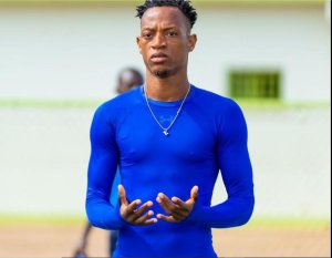 Ndizeye Samuel wari myugariro wa Rayon Sport ari mu gahinda ko gupfusha umugore we