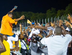 'Umutoza wungirije wa APR FC n'umugome cyane'-Bindjeme