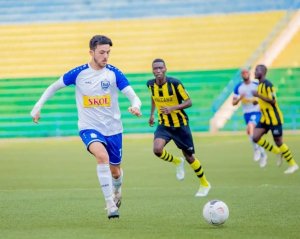 Hamenyekanye indi kipe yo mu Rwanda Youssef Rharb ashobora kwerekezamo
