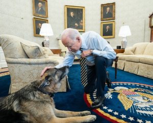 Imbwa ya Perezida Joe Biden irashinjwa kurya abarinzi be