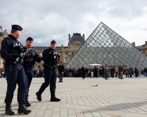 Abantu batanu bashya batawe muri yombi bakekwaho ubujura bwibasiye Inzu Ndangamurage ya Louvre