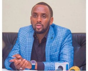 Munyakazi Sadate yokejwe igitutu gikomeye ngo atumize inteko rusange yo kumweguza