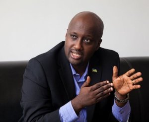 Urufunguzo rwo kugarura amahoro ruri kuri Congo-Min. Nduhungirehe