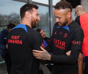 Messi yagarutse mu myitozo ya PSG bwa mbere nyuma yo kwegukana Igikombe cy'isi [AMAFOTO]