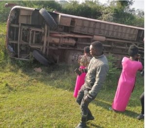 Impanuka ya Bisi yavaga mu Rwanda yerecyeza Uganda yahitanye 3