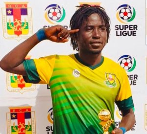 Rutahizamu Boris Gbenou waguzwe na Rayon Sports ni muntu ki? 