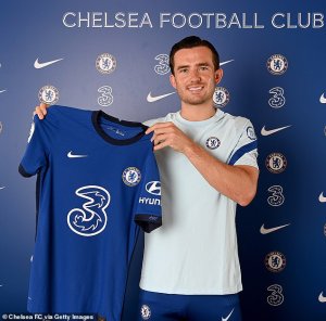 Myugariro Ben Chilwell yamaze kwerekeza mu ikipe ya Chelsea FC