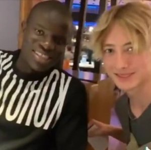 N'golo Kante yakoze ku mutima abakozi bo muri Resitora yagiye gufatiramo amafunguro