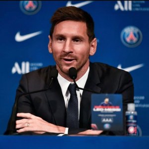 Messi yavuze uko yakiriye kuba agiye gukinina na Neymar na Mbappe
